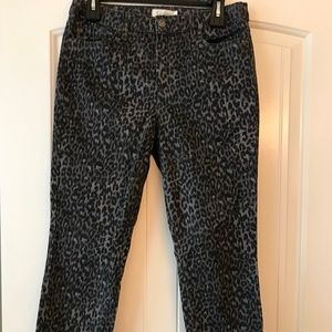 Jessica Simpson size waist 30 high rise leopard ankle jean